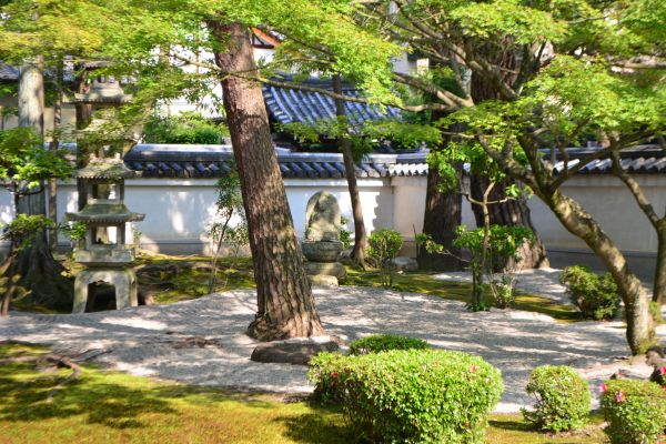 Zen Garden Landscaping in Tomball