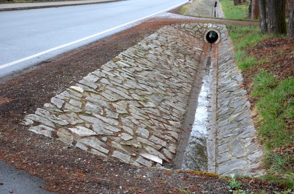 Ditch Landscaping in Tomball