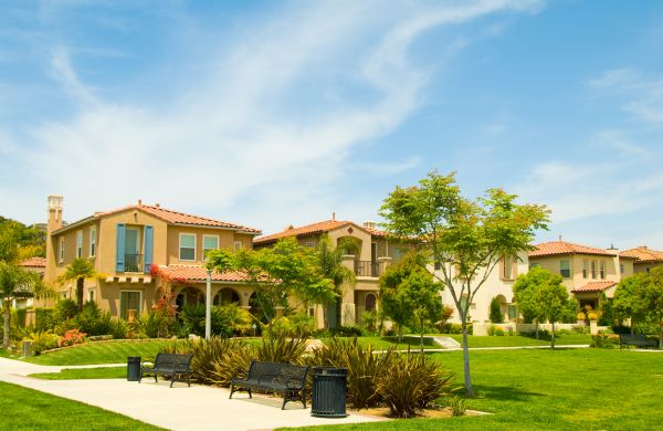 Community Landscaping in Tomball